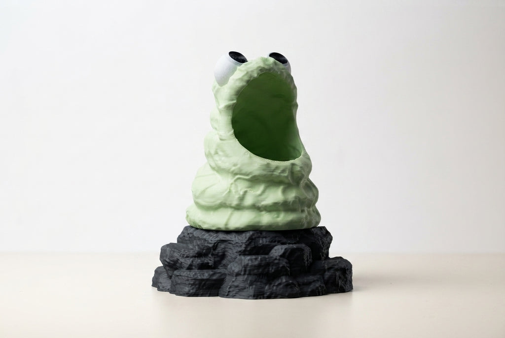 Desk Devourer